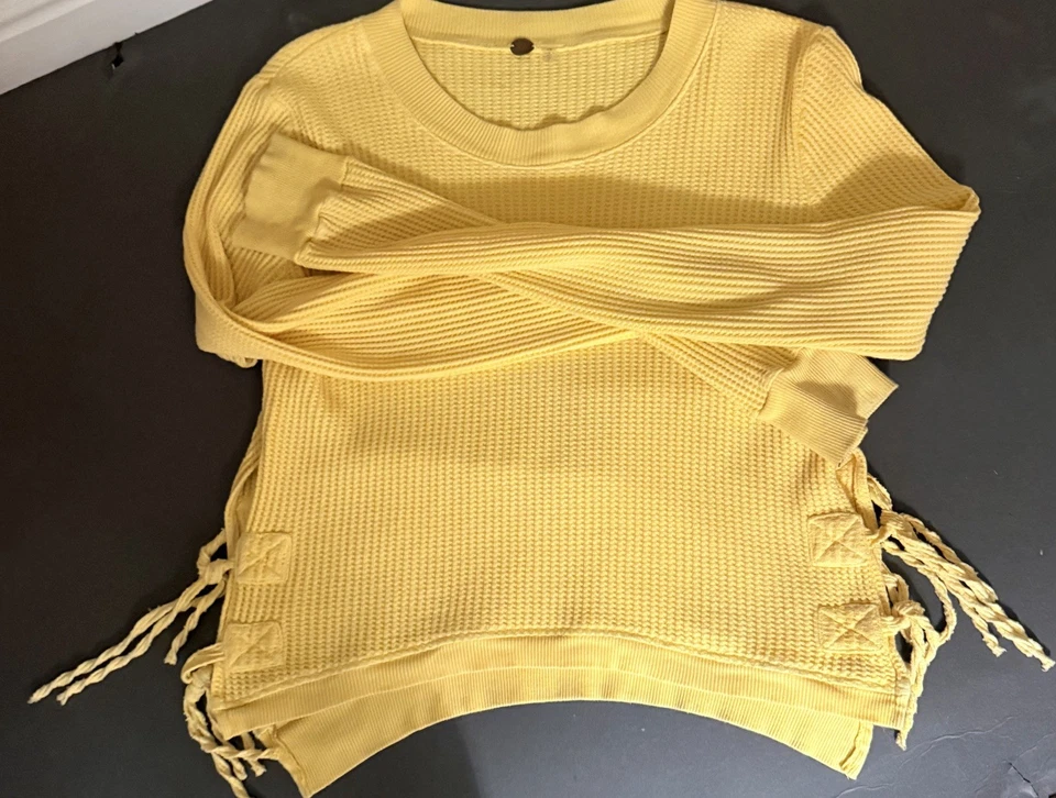 FREE PEOPLE FP TALLA ÚNICA TOP TEJIDO GOFRE TÉRMICO MANGA LARGA AMARILLO Foto 4 de 4