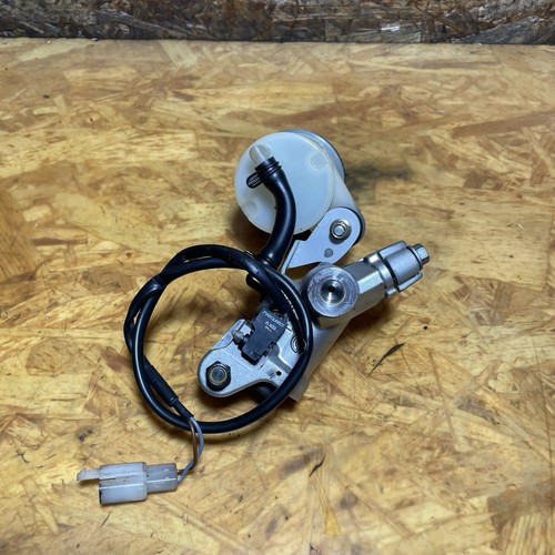 Cilindro freno anteriore principale KTM 990 Superduke 2008 (2006 - 2011) - Foto 6 di 9