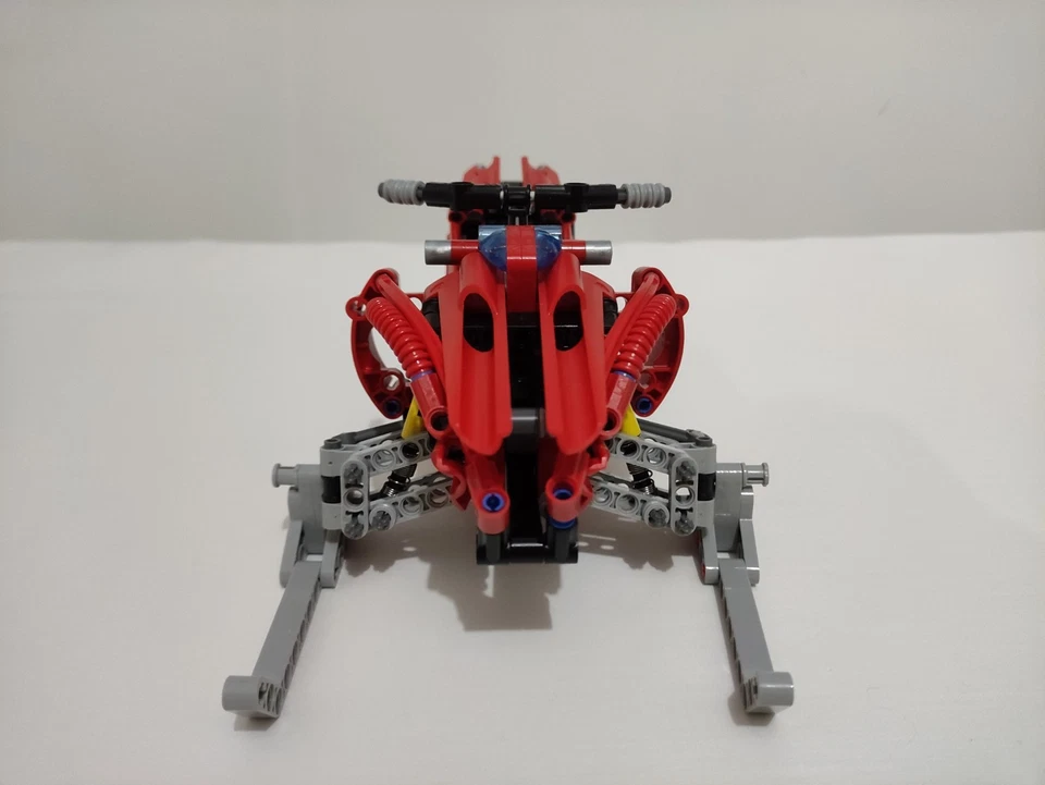 LEGO Technic 8272 Snowmobile, foto 2 di 5
