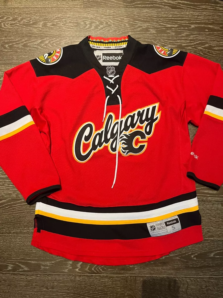 Vintage Reebok 2014 Calgary Flames Alternate RED Jersey Men s