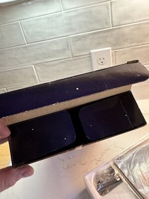 NES ZAPPER Light Gun  (Nintendo) NES - Complete With Baggies And Paperwork.