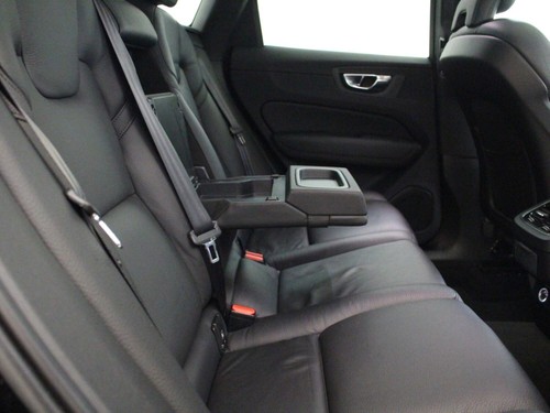 2019 Volvo XC60 2.0 T4 190 Edition 5dr Geartronic Crossover/SUV Petrol Automatic - Picture 13 of 24