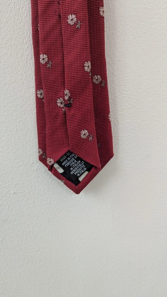 Paul Smith Burgundy Floral Silk Tie – Made in Italy – Polka Dot Lining - Image 4 of 4