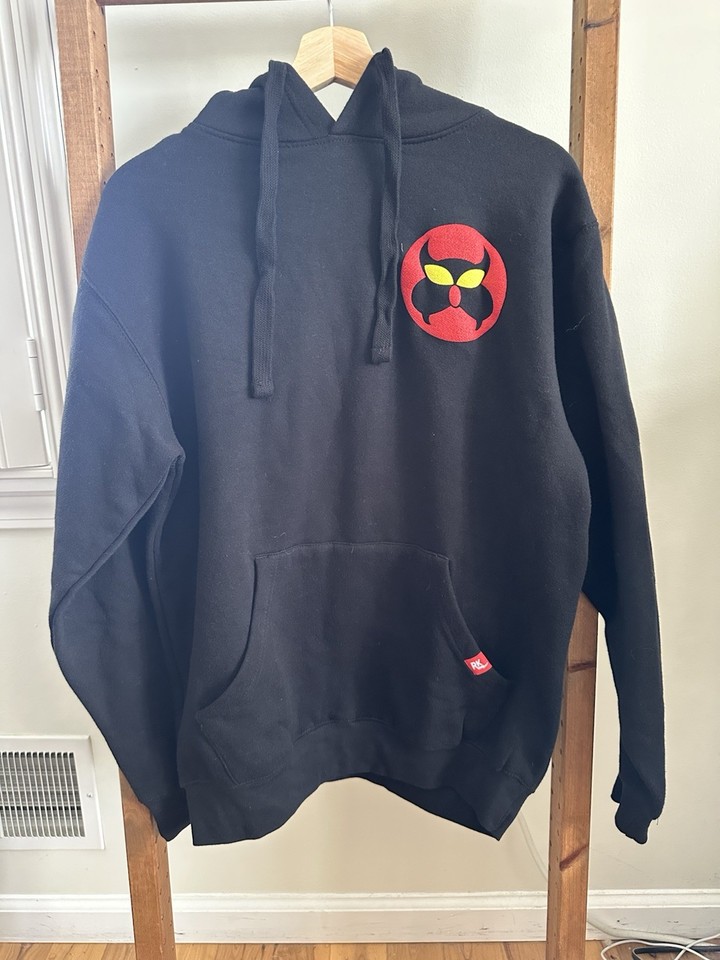 Sold-out Inspector Gadget x MAD collab hoodie — a nostalgia bomb for anyone who grew up in the 80s/90s.