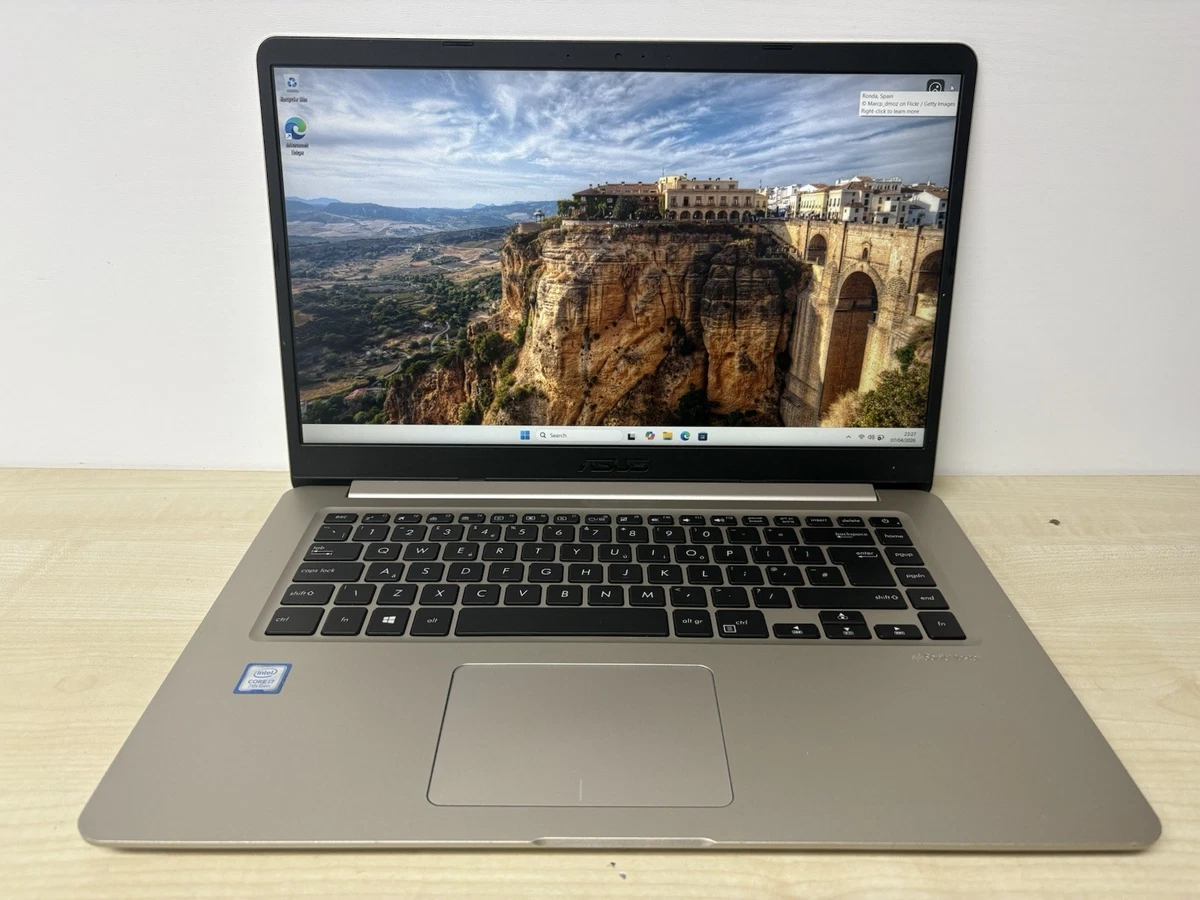 Intel Core i7 7th Gen. 2.50-2.99 GHz Processor Speed Notebooks