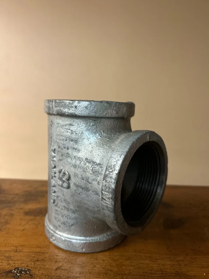 2-1/2" 300# Galvanized Malleable Iron Threaded Tee - Image 3 of 4