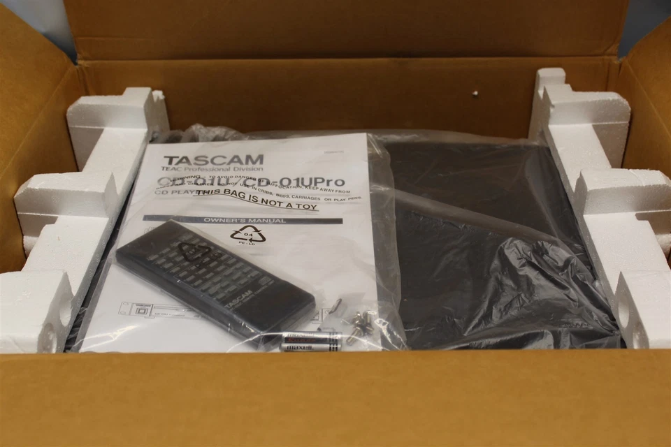 TASCAM CD-01U player CD player - #17418R - Image 3 of 4