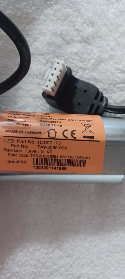 Lazy La Z Boy 切换电机致动器 TiMotion TA9-2060 -009LZB 10.000173 IP42 — 第 3/4 张图片