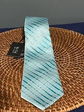 HI-TIE MENS luxury SILK DRESS TIE NWT 3 1/4 wide