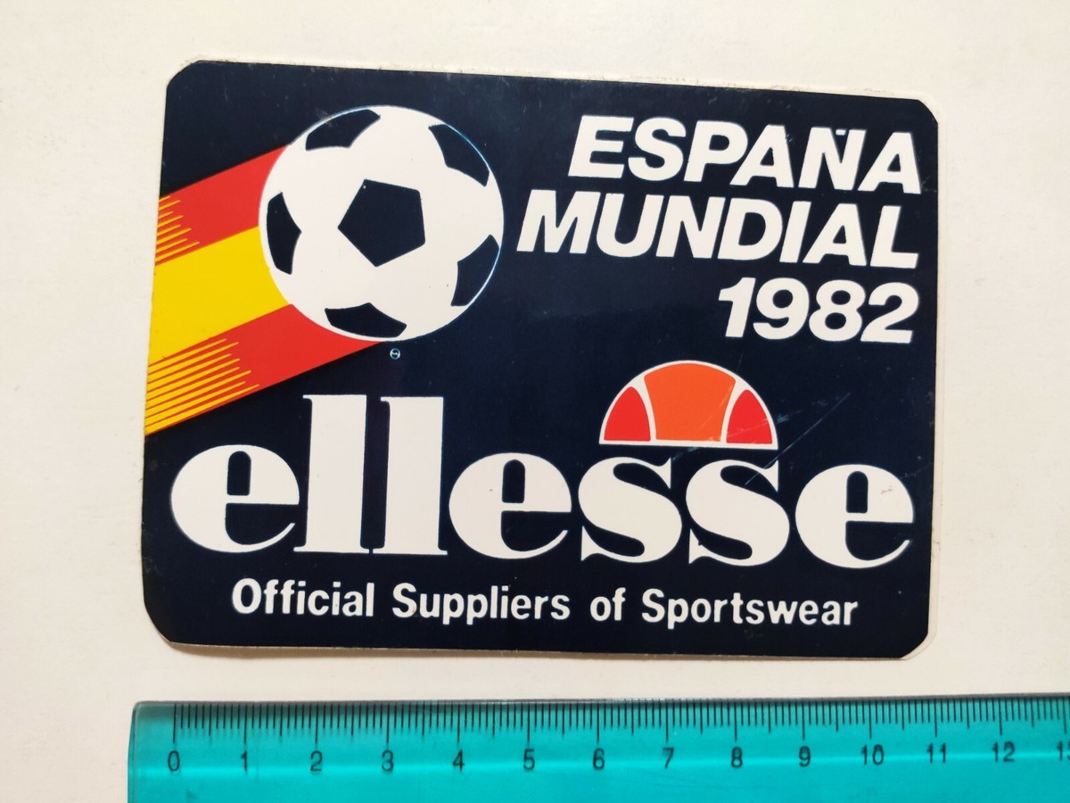 ADESIVO-STICKER-CONCORSO MILKANA LE nazionalia di calcio al MUNDIAL"82