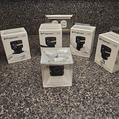 NEW!! Polaroid Cube HD Action Camera BUNDLE w/ Accessories