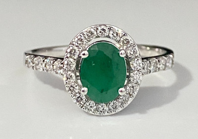9K White Gold W/ Emerald & 0.50CT Diamond Ring Size S  -  9 3/8