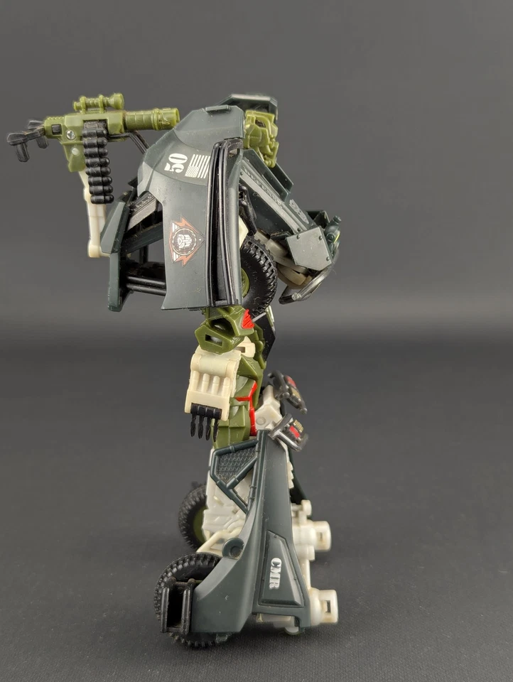 Transformers Revenge Of The Fallen Armorhide complete Hasbro ROTF Deluxe NEST - Image 4 of 4