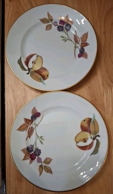 2 Dessert Bread Plates 6.5'' Evesham Royal Worcester Gold Trim Fruit More Availab