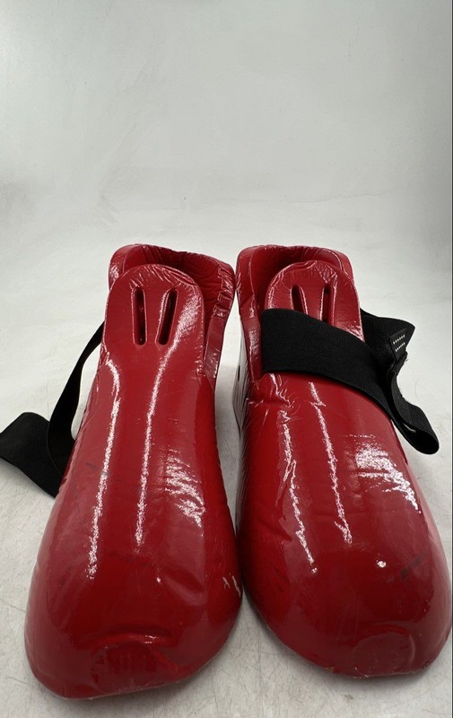 Tiger Claw Unisex Red Martial Arts Shoes Foot Cover Shell Protector