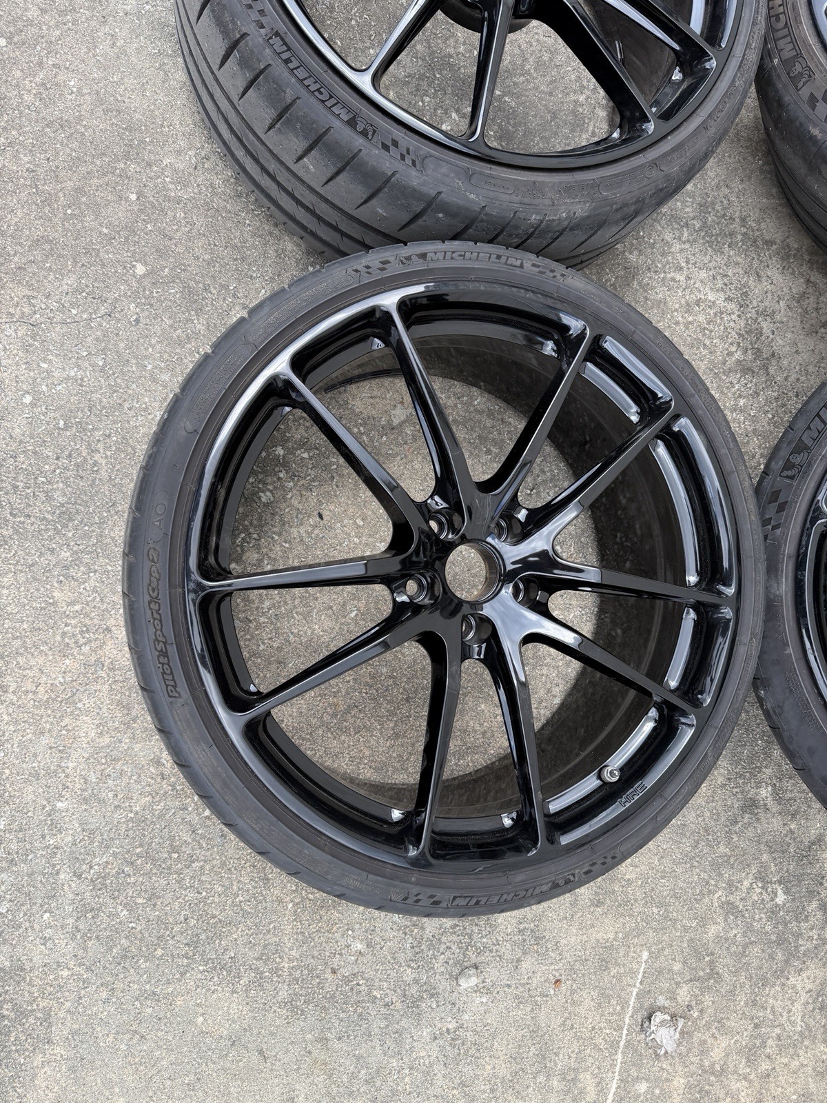 Audi R8 2008-2015 Front Wheel Black