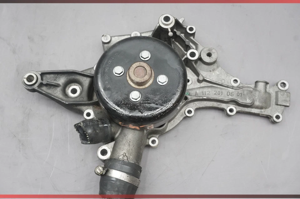 Bomba de agua refrigerante motor Mercedes W203 SL500 E320 1998-06 1122010601 FABRICANTE DE EQUIPOS ORIGINALES Foto 2 de 4