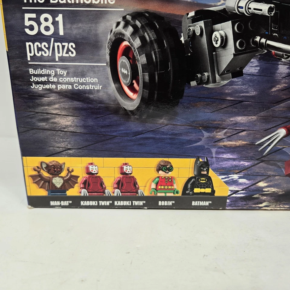 Lego 70905 The Batmobile The Batman Movie Kabuki Twin Man-Bat Robin 2017 - Image 3 of 4