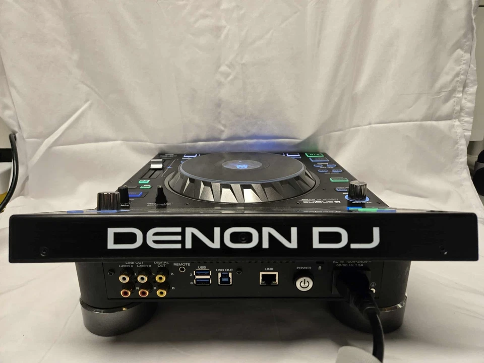 Denon DJ SC5000 Prime Controller Professional Touchscreen with Decksaver - Image 3 of 4