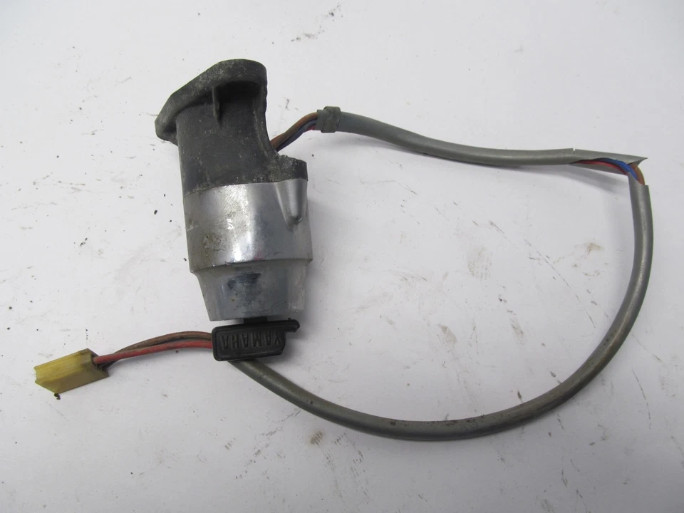 71 YAMAHA AT1 AT 1 125 IGNITION MAIN SWITCH ASSEMBLY & KEY 261-82508-11-00 - Image 4 of 4