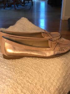 womens moccasin flats