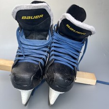 Bauer Supreme S140 Hockey Skates US Size 4, UK 3.5 Black