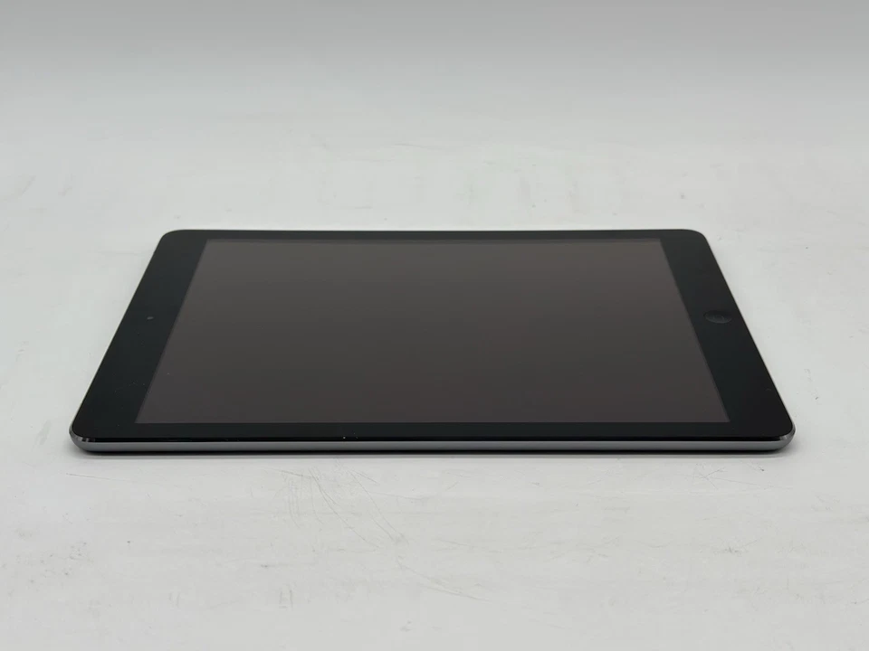 Apple iPad Air (1.ª generación) A1475 128 GB, 9,7 pulgadas - Gris espacial Foto 4 de 4