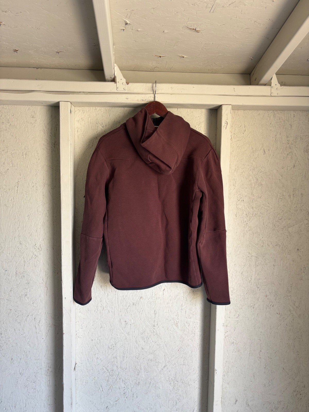 Nike Tech Burgundy Red Zip Up Hoodie Size m 4358 thumbnail 3