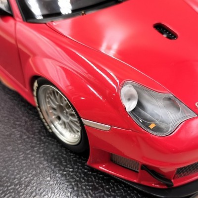 MINICHAMPS 1/18 Porsche 911 GT3 RSR FIA GT 2004 Red 100046400