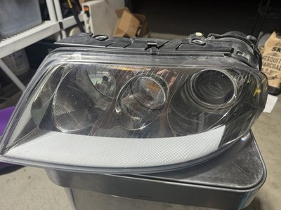 Genuine VW Passat  B5 W8 Left Hid Xenon Headlight  3B7941017 2001-2005