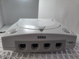 Sega Dreamcast HKT-3020 Console White - For Parts/Repair, Powers On, Light...