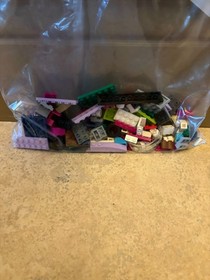 LEGO FRIENDS: Emma's Sports Car (41013)