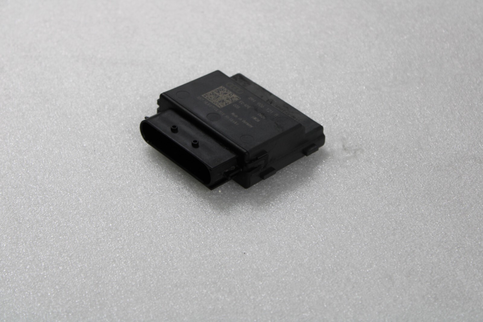 Lamborghini Urus, Fuel Pump Control Module, Used, P/N 4M4906121B