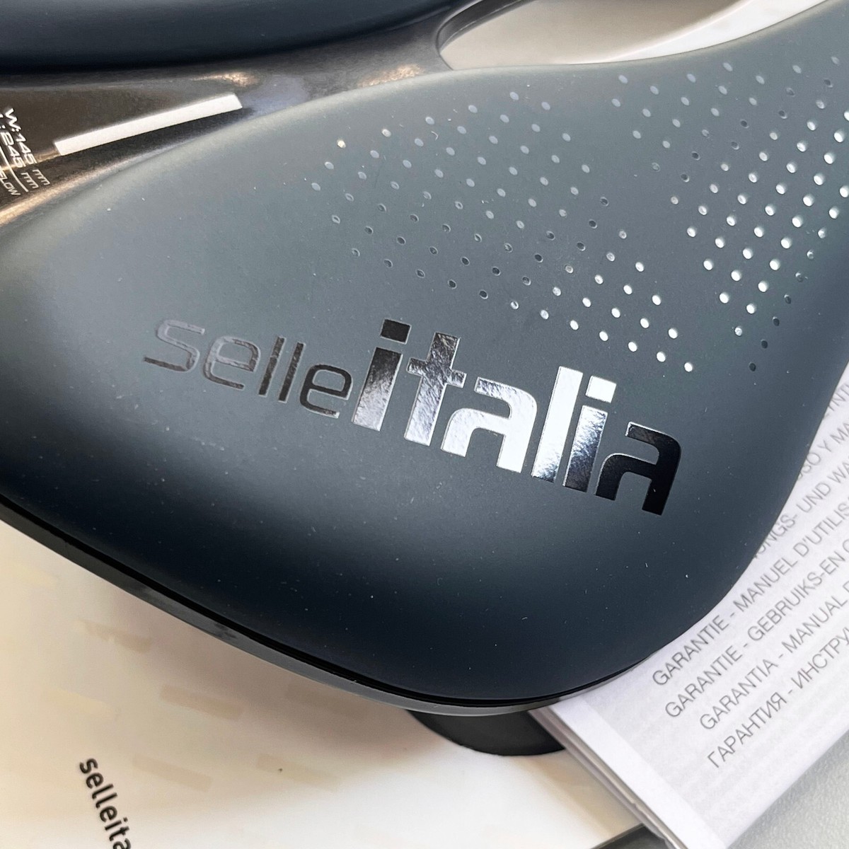 Selle Italia Novus Boost Evo L3 Gravel TM Superflow Saddle