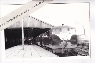 LIMERICK BAHNHOF - 1968 ANSICHT - GM DIESEL B182 - FOTODRUCK - #7837