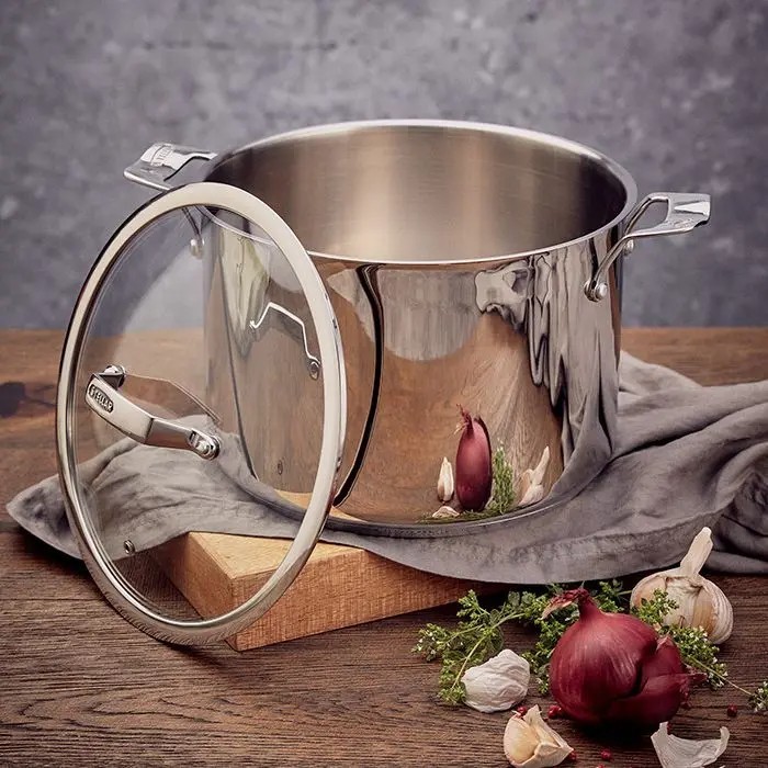 Stellar Uncoated Stainless Steel 26cm 8.0Litre Stockpot + Lid Induction Friendly