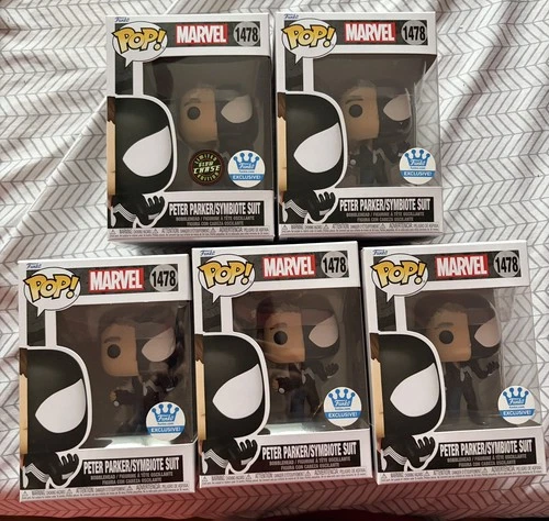 Funko Pop! Spider-Man Peter Parker/Symbiote Suit #1478 CHASE + 4 regular ones