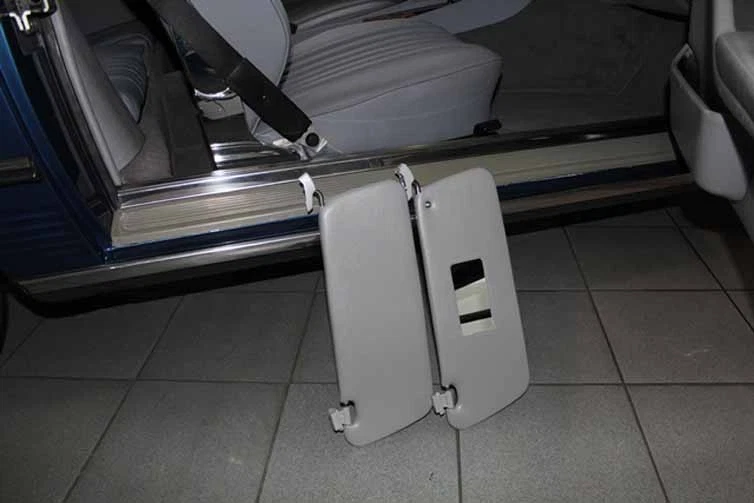 Sun visors gray for Mercedes R107 280-500SL - Image 4 of 4