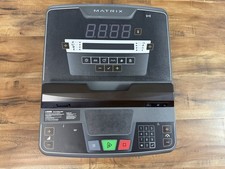 Console LED fitness Matrix cardio commerciale