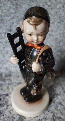 Hummel Figur Hum 12. ''Ich bringe Glück, Kaminfeger'' FM 1 * Doppelkrone, Babyface