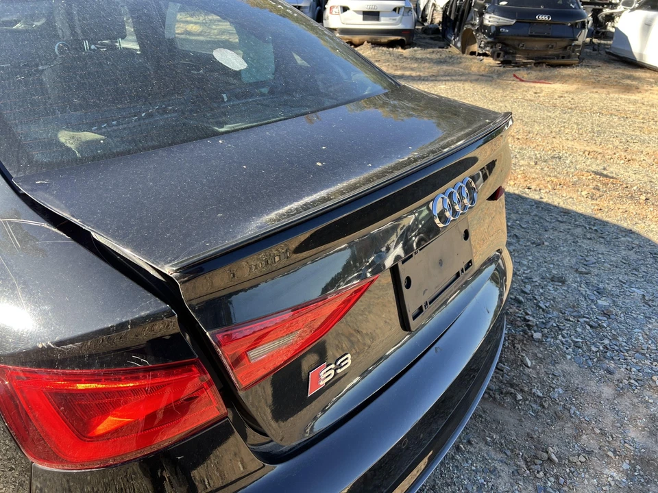 2015-2020 Audi S3 A3 OEM Rear Trunk/Decklid/Hatch/Tailgate (JP) — 第 2/4 张图片