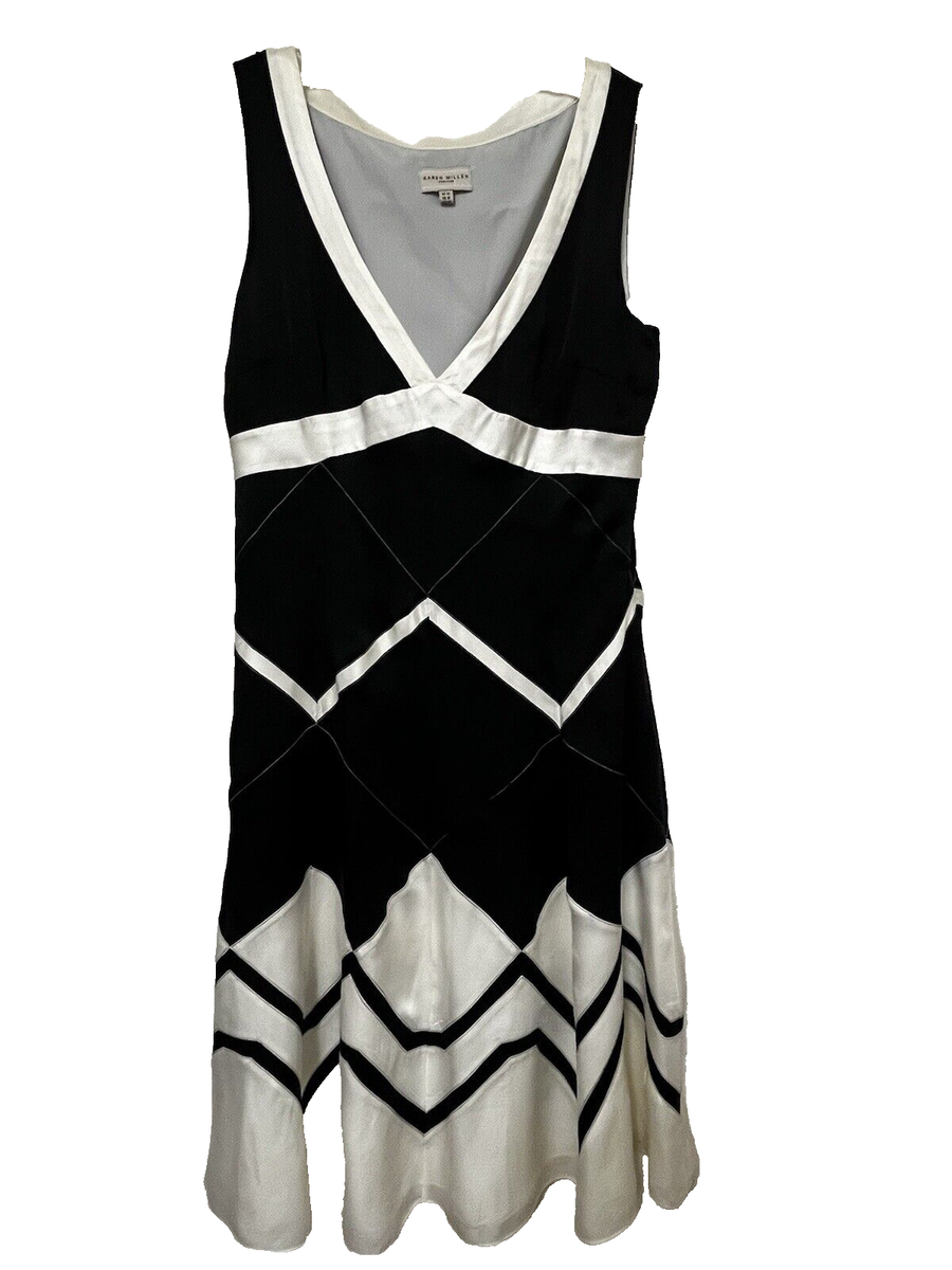 black sleeveless dress casual Noiree with Gathered Skirt | Dresses - Dresses Kiki Layne Gold Sequined Solid Sleeveless Flowy Dress size-10-12 Style:ShortSleeve-Silver
