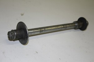 Steckachse vorne Achse für Vorderrad Suzuki GSX F 750 AK 98- (Lager10-20)