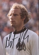 Berti Vogts Original Signed Photo 10x15cm