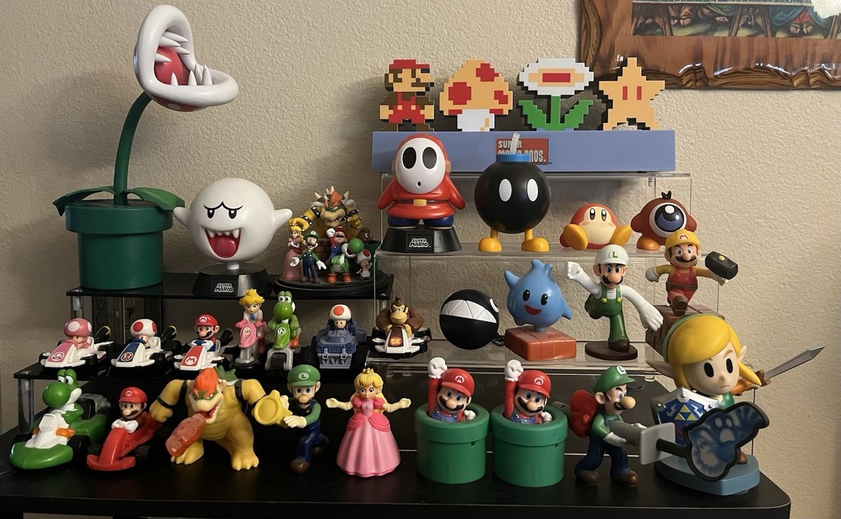 Super Mario Miscellaneous Collectibles Lot Preowned McDonald's