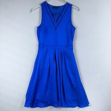 Banana Republic Dress Size 0 Sleeveless Blue Fit Flare Pleated Midi V Neck
