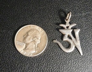 2.7 Gram Tibetan Buddhist Om 925 Sterling Silver Charm Pendant