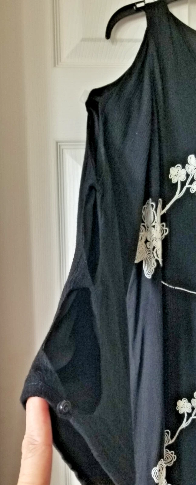 VETEMENTS Abito nero ENTRO ricamato floreale spalle fredde stravagante gotico boho taglia L nuovo con etichette