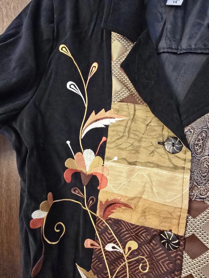 Conjunto de chaqueta y falda Indigo Moon tapiz de retazos floral sensación de terciopelo talla 14  Foto 3 de 4