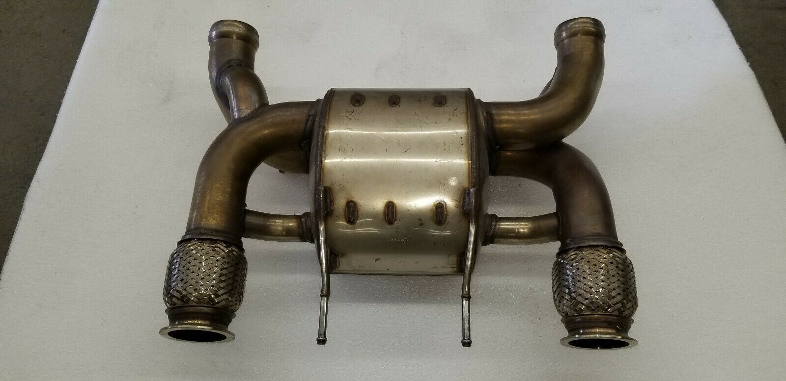 MCLAREN 720 FACTORY STOCK EXHAUST MUFFLER OEM 14H0174CP